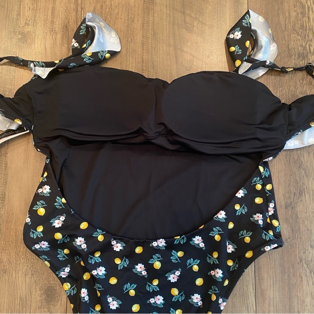 Victoria’s Secret • Lemon Floral Ruffle One-Piece Swimsuit • XL • NWT - Picture 8 of 11